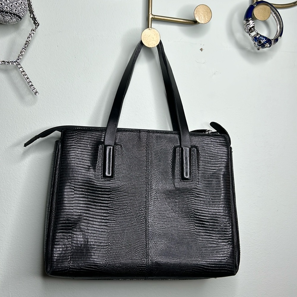 Francesco Biasia Black Leather Handbag